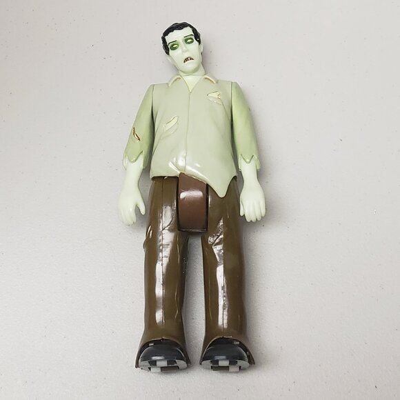 Zombie Figure - Picture 1 of 7